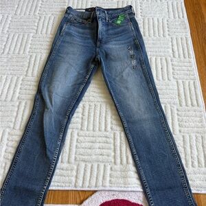 Stylish Blue Women's Jeans